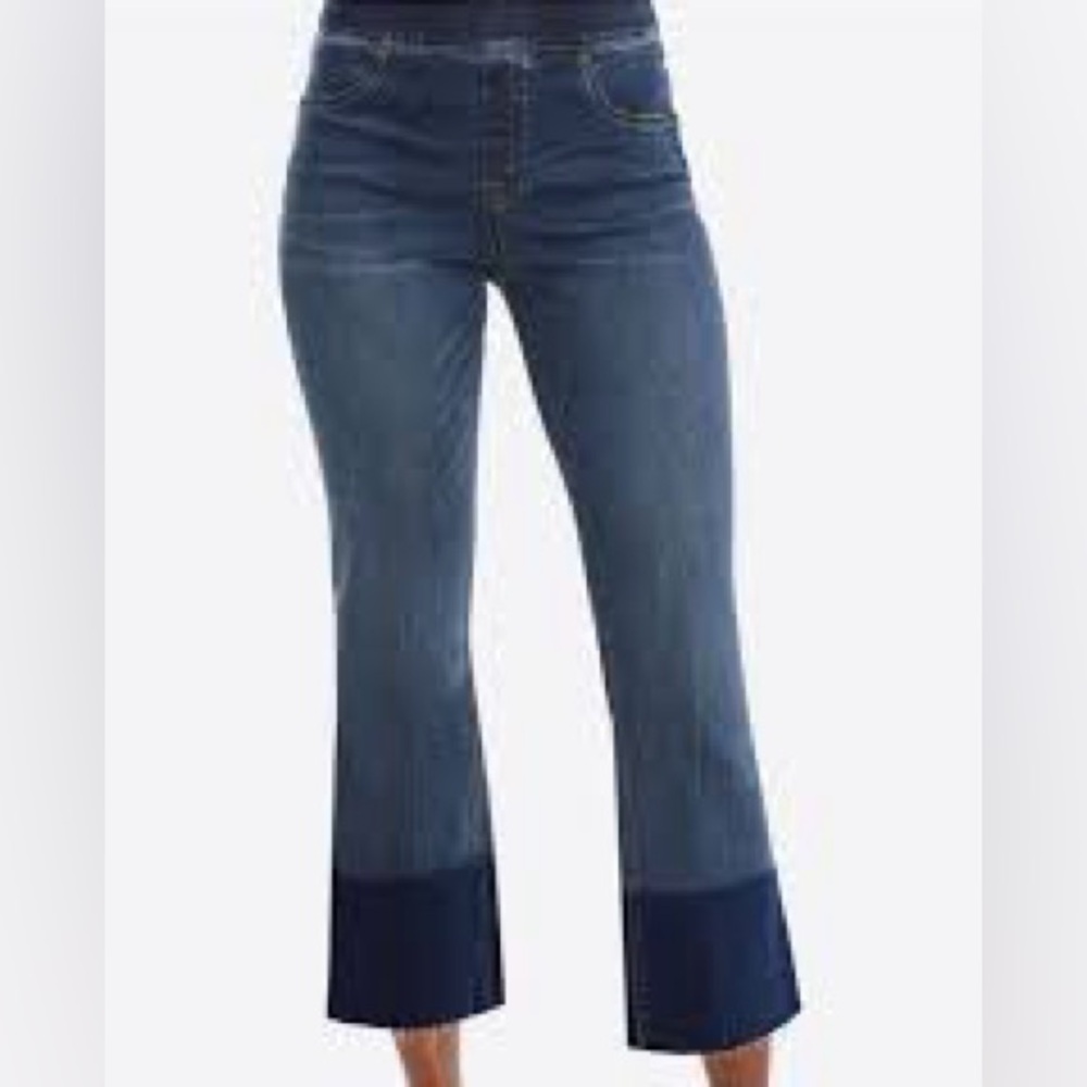 SPANX Cropped Flare Jeans, Two Tone Denim, Medium - Picture 2 of 7